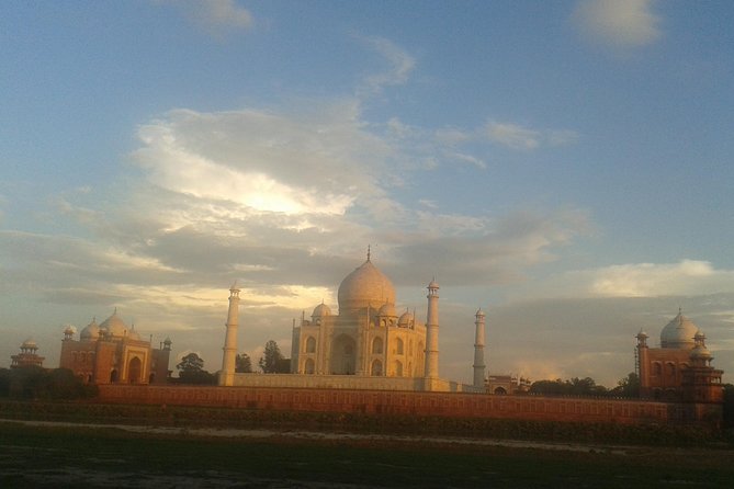 Behind the Taj Mahal with Sunrise or Sunset view by Tuk Tuk Ride - Photography from across the Yamuna