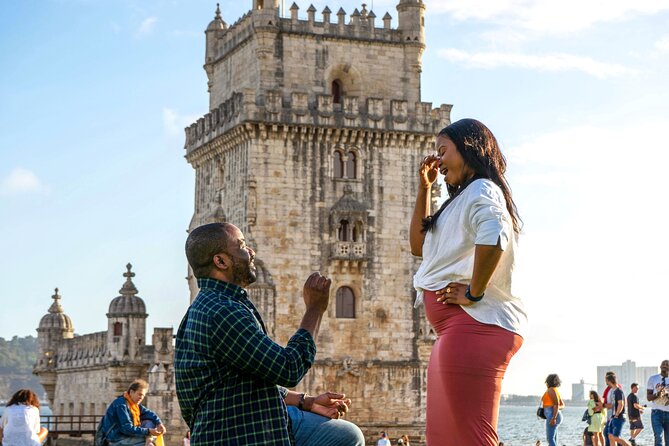 Belém in 2h: History, Monuments and Pastries by Tuk Tuk - Santo Amaro Chapel and a calmer viewpoint