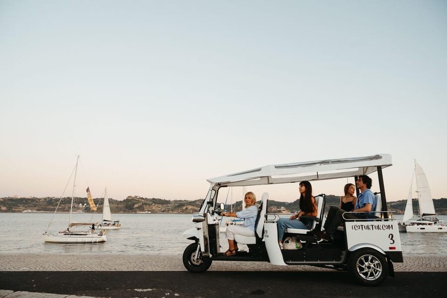 Belém: Private City Tour by Eco Tuk Tuk - The Monument to the Discoveries