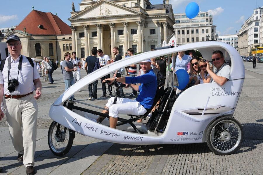 Berlin: Private Guided E-Rickshaw Tour - Alexanderplatz is an easy meeting point