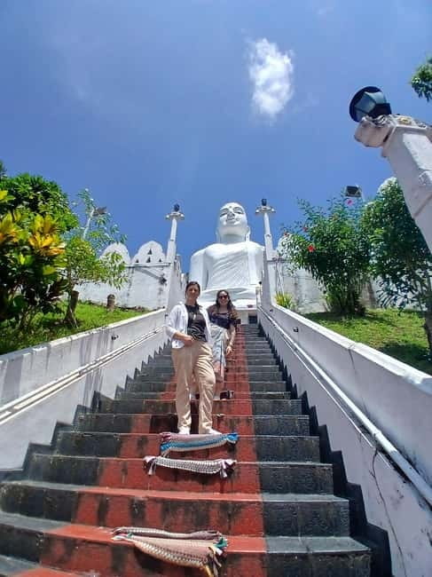 Best Private Kandy City Tour by Tuk Tuk with Local Guide - Kandyan dancing and local culture