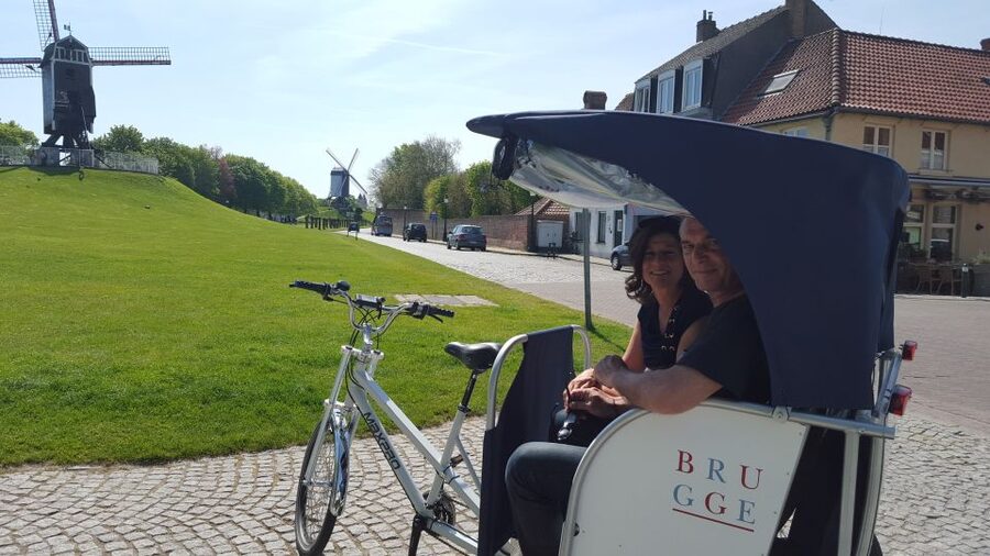 Bruges: Guided Rickshaw Tour - The Quieter Side of Bruges