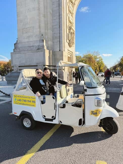 Bucharest: Best of Bucharest Private Tuk-Tuk Tour - What the included comforts add