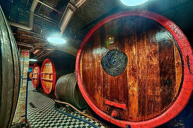 Budapest Tuk Tuk Tour with House of the Unicum Distillery Visit - Bridges, Castle Garden, and Parliament