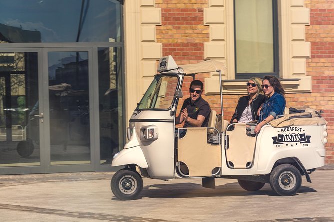 Budapest TukTuk Private Tour with Goulash Soup in the Downtown - Gellért Hill, Castle Garden, and the Chain Bridge