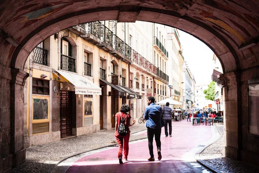 Burguês: Lisbon City Center Private Tuk Tuk Tour - Who should book this tuk tuk tour