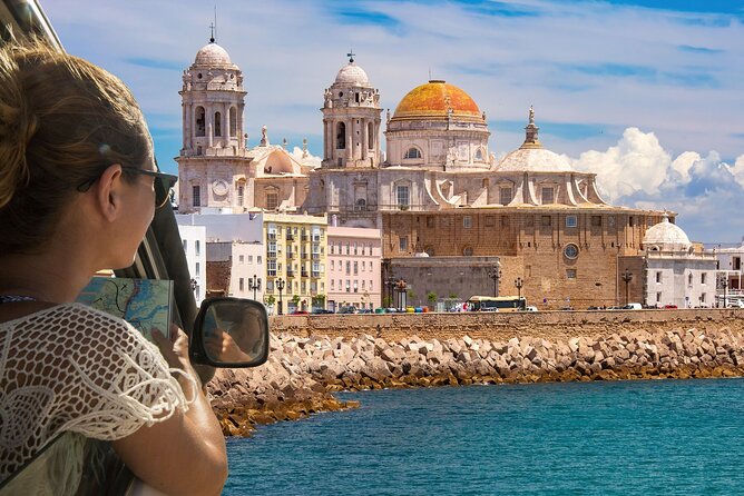 Cádiz TukTuk Tour with Audio Guide - Plaza de España and Puertas de Tierra