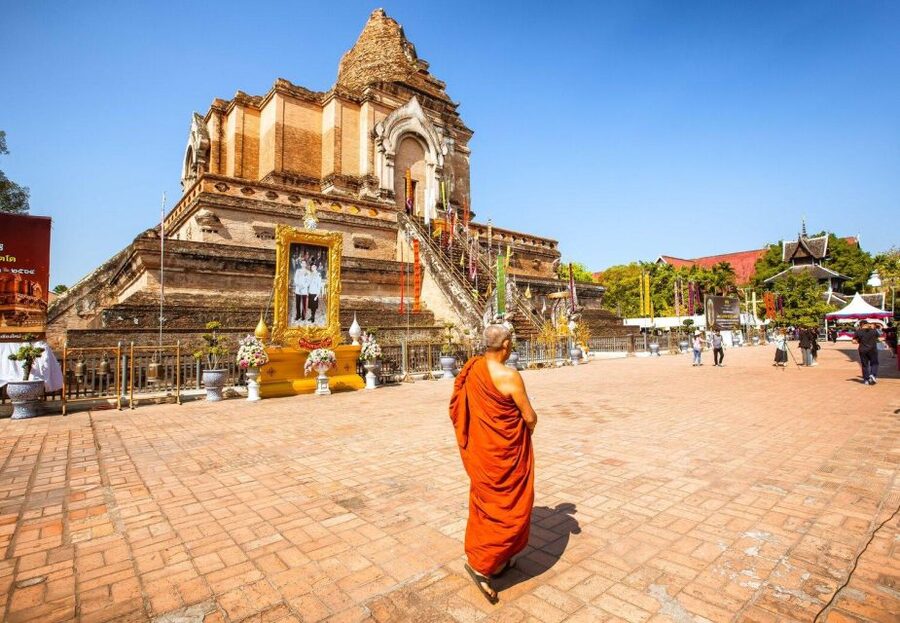 Chiang Mai: Exploration of Old City by Private Tuk-Tuk - Three Kings Monument and the city’s civic story