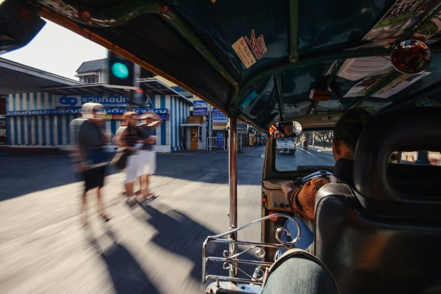 Chiang Mai: Private Tuk Tuk Tour of City Temples With Pickup - Wat Sri Suphan, Chiang Mai’s Silver Temple