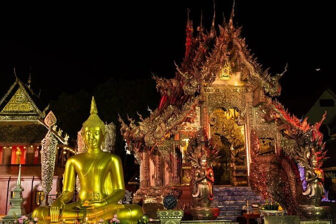 Chiang Mai Temples and Market Tuk Tuk Night Tour - Wat Phan Tao, a brief and atmospheric stop
