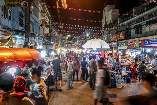 Chiang Rai Night Tour by TUK TUK - A small group, but not always one tuk-tuk