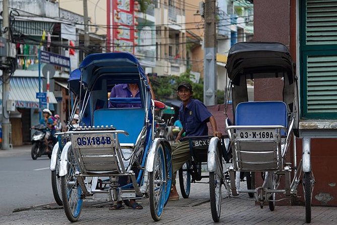Chinatown Cyclo Journey Half-day Tour - Starting with Lady Thien Hau Temple