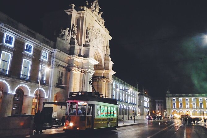 Christmas Lights Lisbon Tour with a Local in Private Eco Tuk Tuk - Chiado, cafés, shops, and Christmas lights