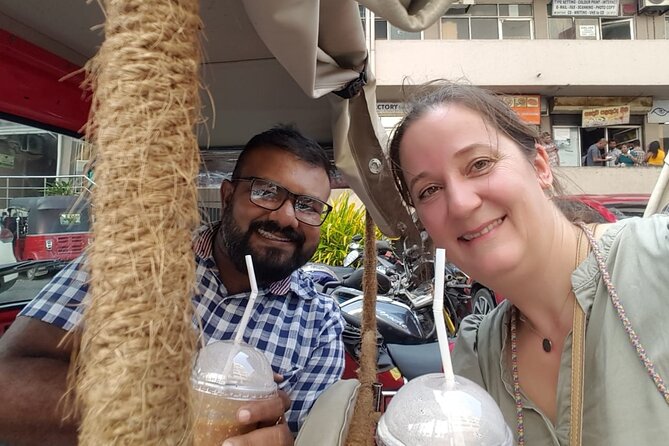 Colombo City Highlights by Tuk Tuk – All-Inclusive Adventure - Gangaramaya Temple and the City’s Buddhist Side