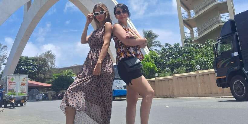 Colombo: City Highlights Guided Private Tour by Tuk Tuk - Jami Ul-Alfar Mosque, the Red Mosque