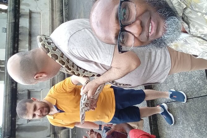 Colombo City Tour By TukTuk Style Morning and Evening - Pettah Market and the Red Mosque