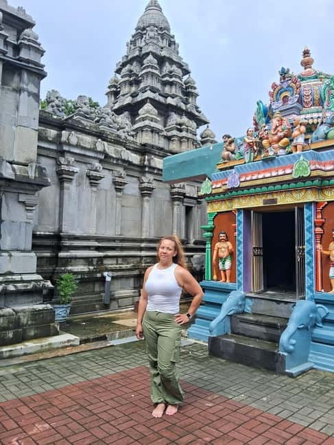 Colombo Heritage &Culture City Tour by Tuk Tuk ALL INCLUSIVE - Lotus Tower and the city from above