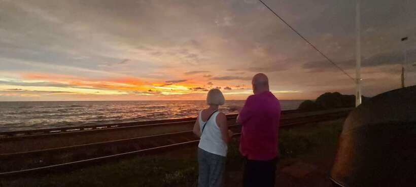 Colombo Local Food Tour by Tuk Tuk – All Inclusive - Moving through Colombo by tuk tuk