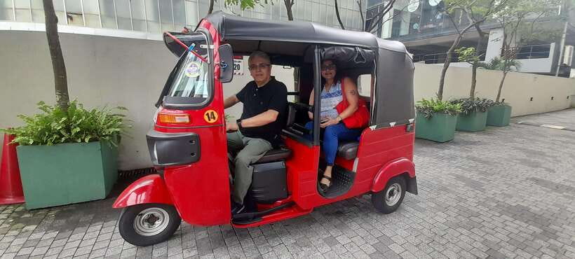 Colombo: Local Guide with Colombo City Tour by Tuk Tuk - Beginning at Gangaramaya Temple