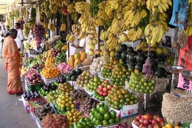 Colombo Port Shore Excursions Panoramic Colombo City By Tuk Tuk. - Wall Art Street and the optional shopping question