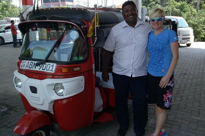 Colombo private city tour by tuk tuk morning and evening - Ending at Galle Face Green