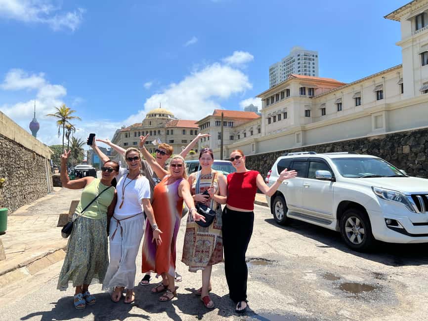 Colombo: Private City Tour by Tuk Tuk with Hotel Pickup - Rain, traffic, and the small practical details