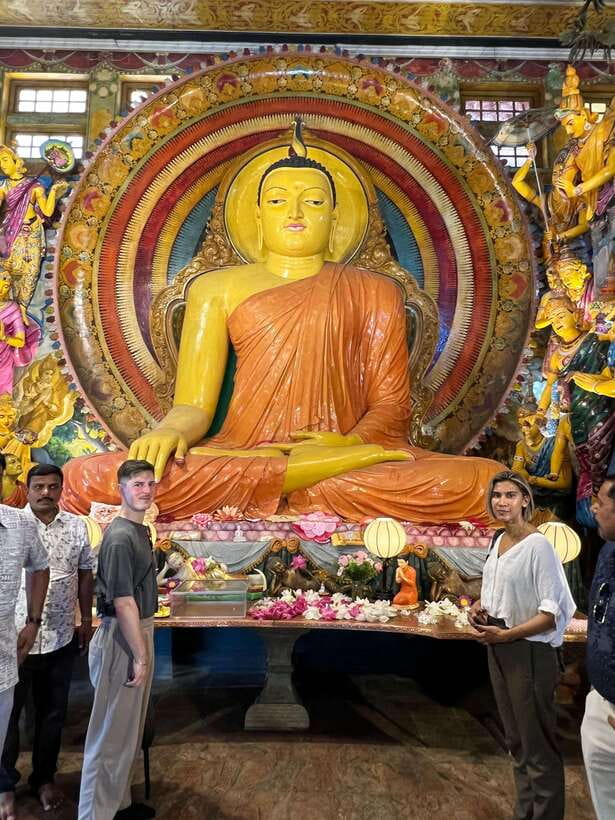 Colombo: Private City Tour with Local Food Tour by Tuk-Tuk - Tea Triumph and the many faces of Ceylon tea