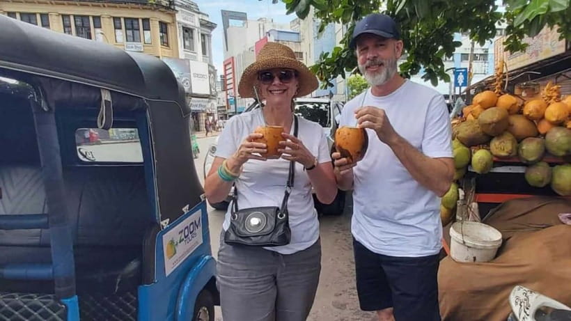 Colombo: Private City Tuk-Tuk Tour with Local Guide & Pickup - Pettah Market, vegetable stalls, and Kayman’s Gate