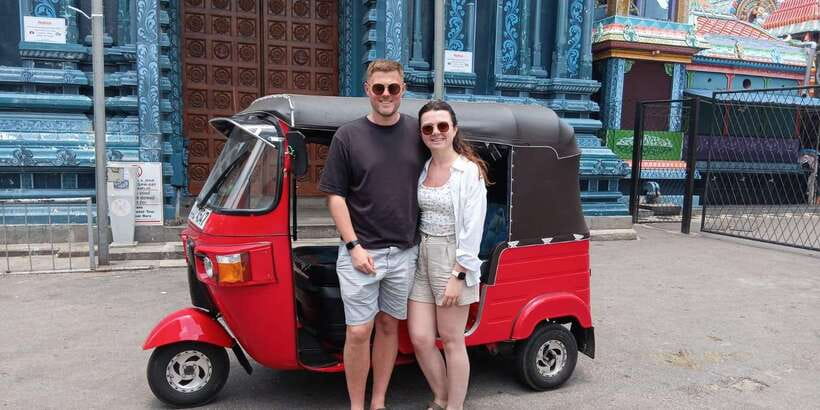 Colombo Private Guided City Tour by Tuk Tuk - All Inclusive - Tea Factory Tasting and Sri Lanka’s Tea Trade