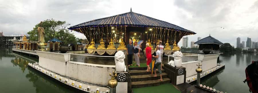 Colombo Sightseeing Tour by Tuk Tuk - All Inclusive - Tea tasting and the flavor of Sri Lanka