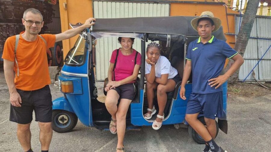 Colombo: Sightseeing Tour by Tuk Tuk Safari - All Inclusive - What the $21 price really buys you