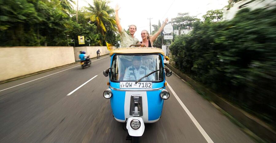 Colombo: Tuk Tuk City Highlights Tour with Lunch - Booking details worth checking first