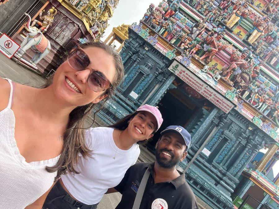 Colombo Tuk Tuk Tour with Entry Fees & Food Included - Who will enjoy this Colombo tuk tuk tour?