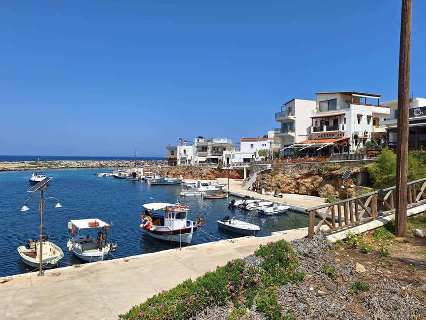 Crete: Private Tuk Tuk Tour of 7 Villages with Tastings - Sissi gives you the breathing room