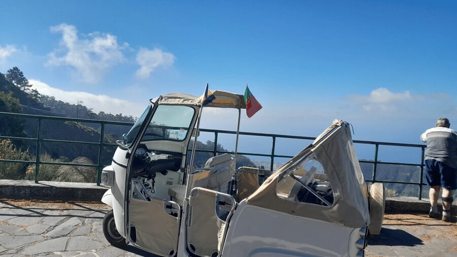 Cristo Rei Guided TukTuk Tour (From Funchal) - What the $85 price really covers