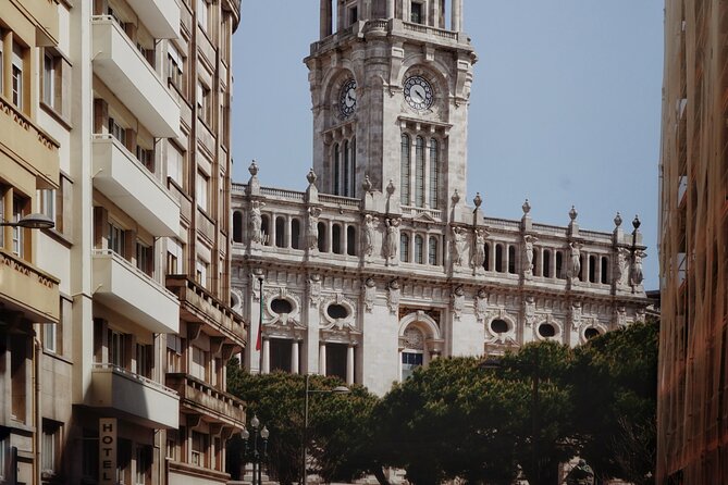 Cruise Shore Excursion - Private Tuk Tuk Tour to the Historic Center - Livraria Lello and the Carmo churches