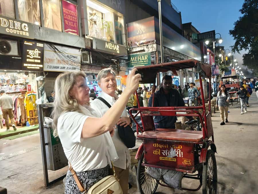 Delhi: Half or Full-Day Private Tour with Tuktuk Ride - Seeing Delhi as Two Cities in One Day