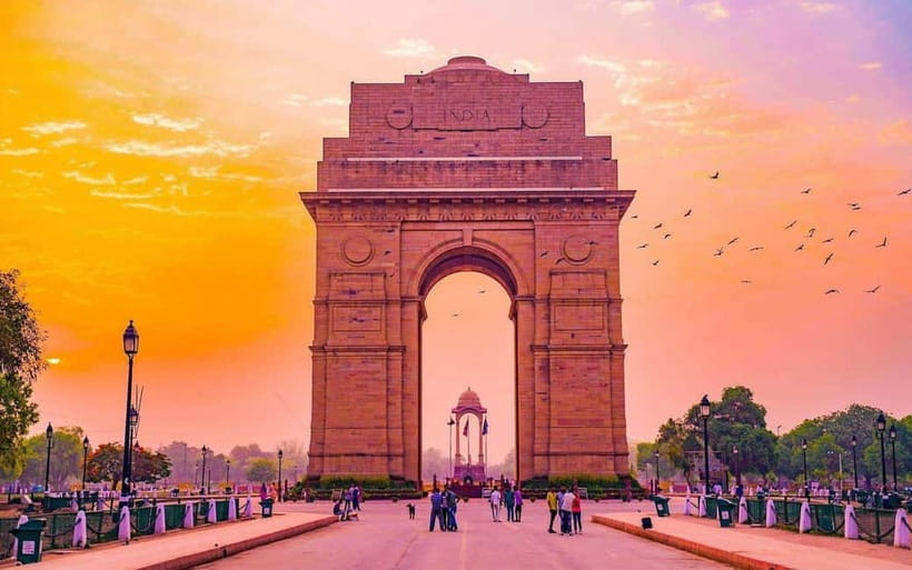 Delhi: Old City Guided Tour with Rickshaw Ride & Pickup - Key points to know before booking