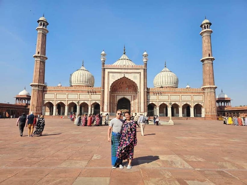 Delhi: Old Delhi and Chandni Chowk Tuk-Tuk Tour - Key points at a glance