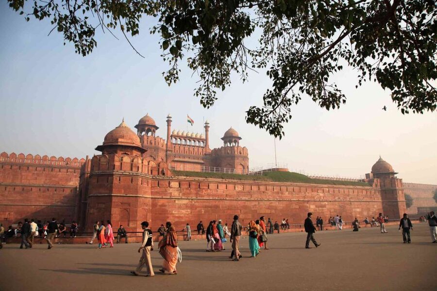 Delhi: Old Delhi City Tour with Tuk Tuk Ride & Street Food - The Sikh connection and a Gurudwara visit