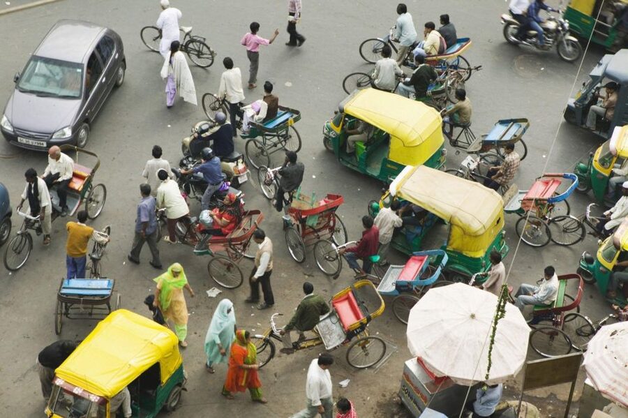 Delhi: Private Chandni Chowk, Food Tasting, & Tuk-Tuk Tour - Why this three-hour Old Delhi tour works