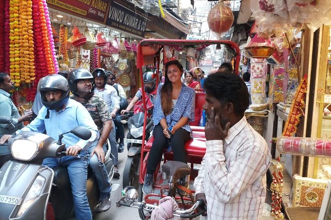 Delhi Tour with Tuk Tuk Rikshaw Experience - Jama Masjid gives Old Delhi its opening scene