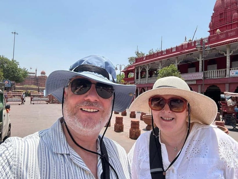 Delhi: Tuk Tuk Tour w/ Jama Mosque, Lotus Temple, India Gate - Jama Mosque begins the spiritual tour