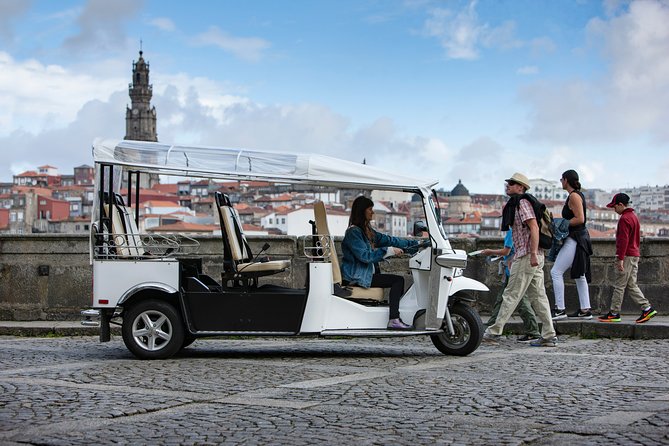 Discover Porto's Highlights on a 2-Hour Private Electric Tuk Tuk - Guides make the difference