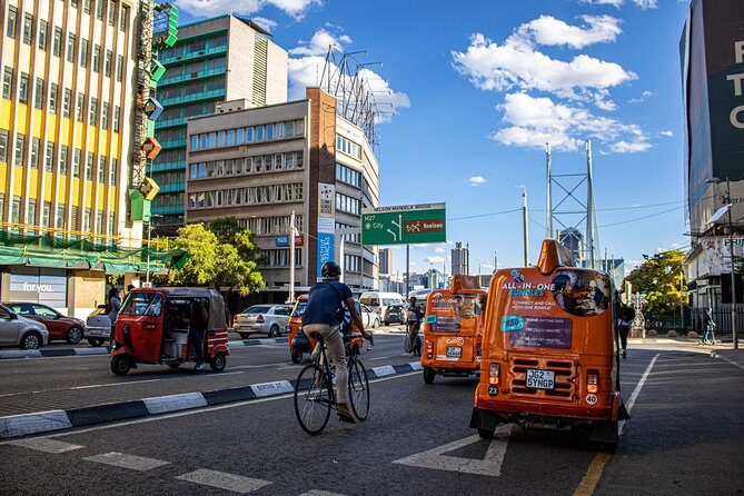 Downtown Johannesburg Tuk tuk Tour with a local lunch - The lunch question deserves a direct answer