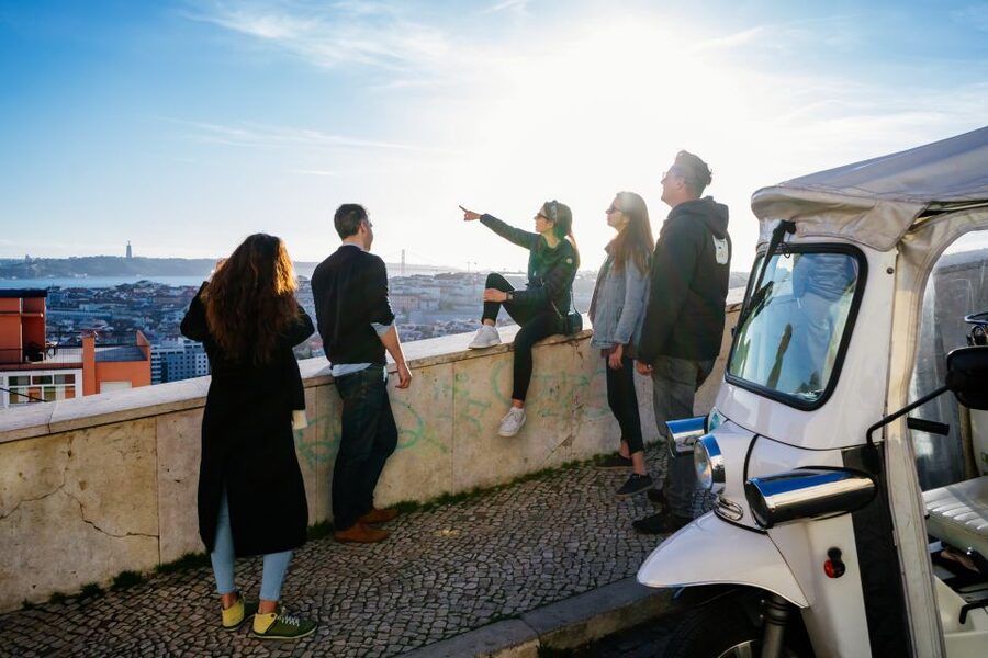 Eating Lisbon: Tuk Tuk Food Tour - Bacalhau à brás and the story behind Portuguese food