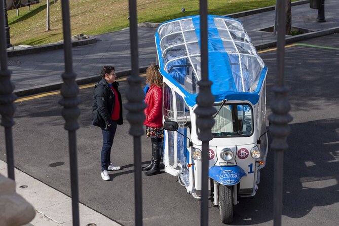Eco Friendly Tuk Tuk Experience with the Local in Madrid - Barrio de las Letras and Madrid’s great writers