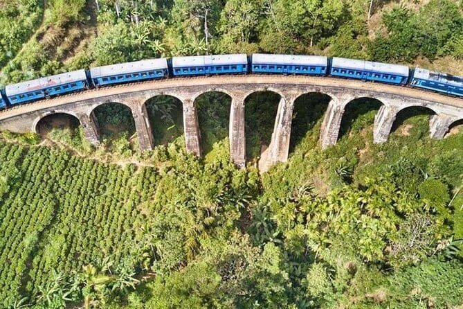 Ella 6 Icons Day Tour with Tuk Tuk By Hide Ella Hotel & Resort - Nine Arches Bridge and the hope of a passing train
