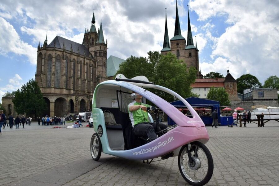 Erfurt: Romantic Rickshaw Tour For Two - Canals, river meadows, and the quieter side of Erfurt