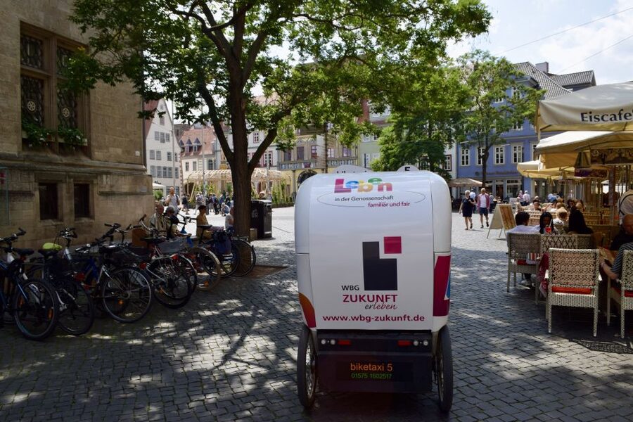 Erfurt: Romantic Rickshaw Tour For Two - Booking details that affect your day